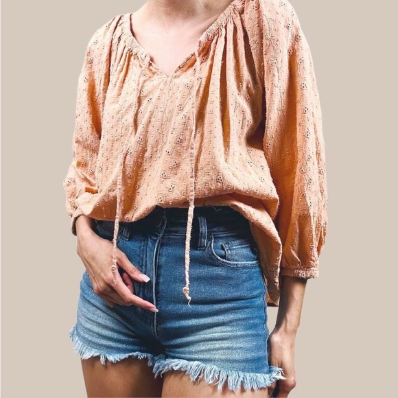 XL JOIE Eyelet Boho Fairy scoop neck w/ long ties style cottage blouse in Peach - Picture 10 of 11